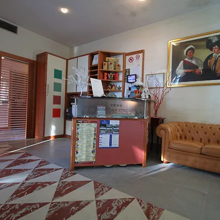 Otel San Terenzo