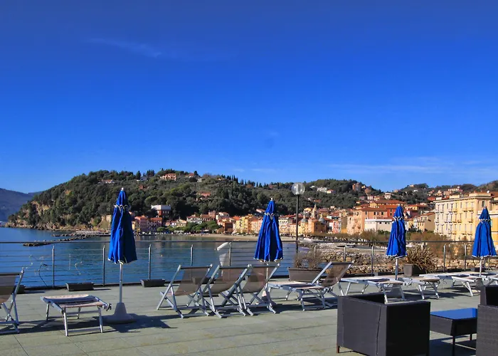 San Terenzo 4* Леричи