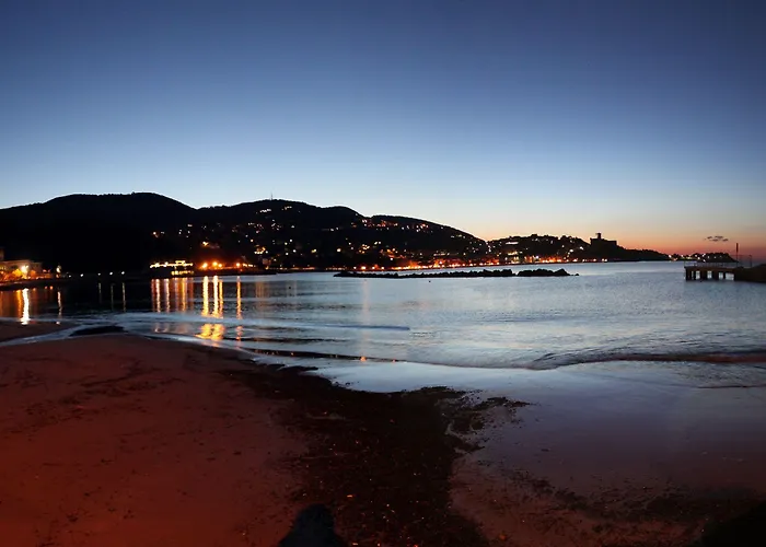 San Terenzo 4* Леричи