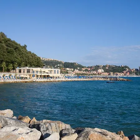 Hotel San Terenzo 4*