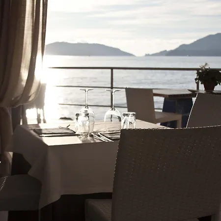 Hotel San Terenzo 4*