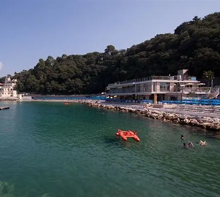 Hotel San Terenzo