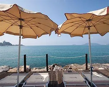 מלון San Terenzo 4*