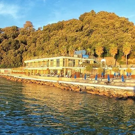 Hotel San Terenzo 4*