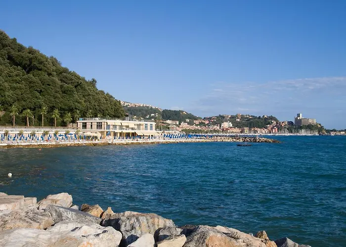 Hotel San Terenzo 4*