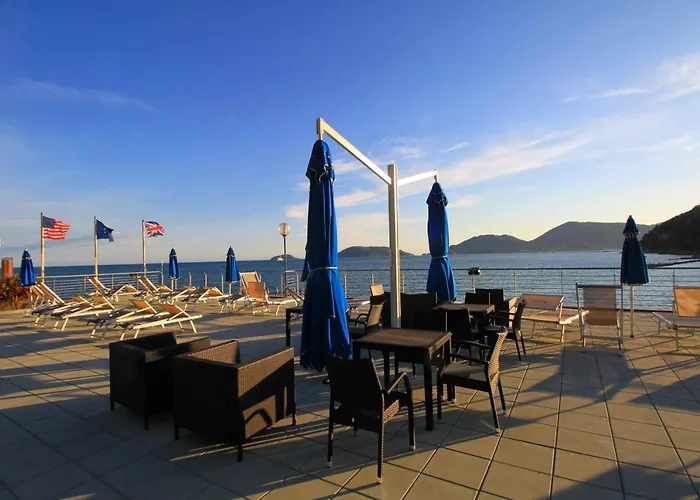 Hotel San Terenzo 4*